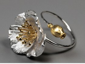 Silver-Blooming-Poppies-Flower-gold-ring-designs (5)